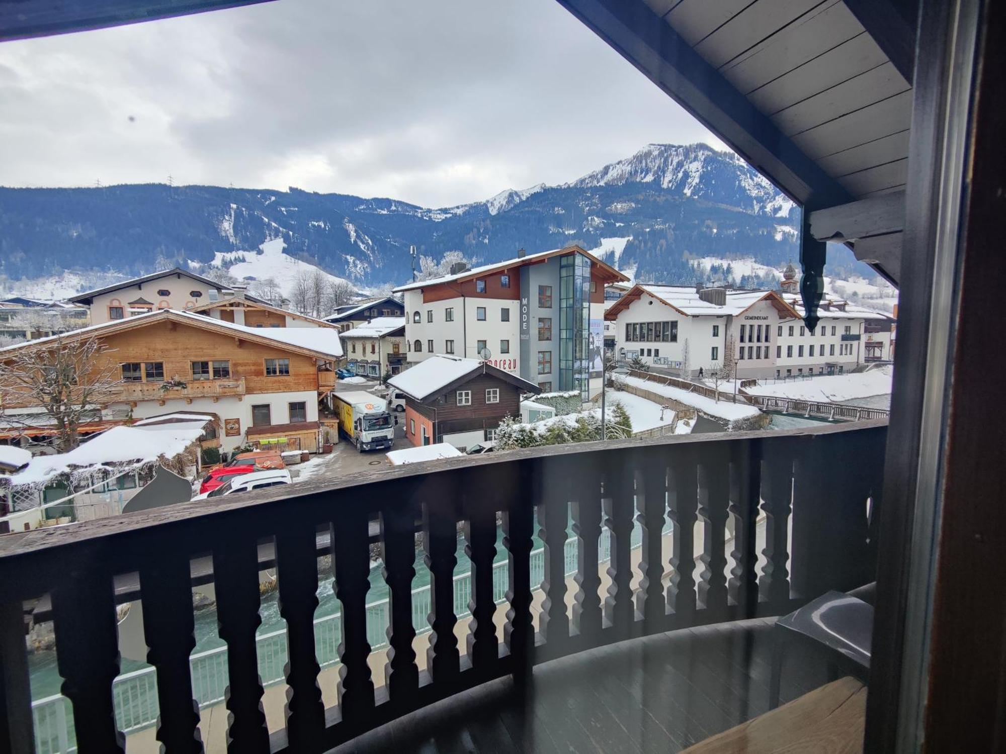 Appartement Schoenpflug Kaprun Exteriör bild
